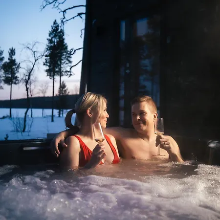 Polaris - Blaekk Villa *